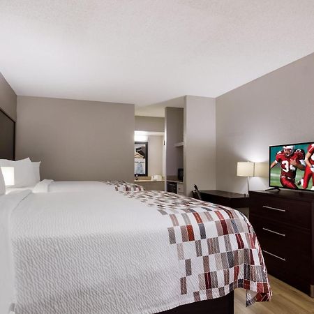 Red Roof Inn & Suites Statesboro - University Exteriör bild