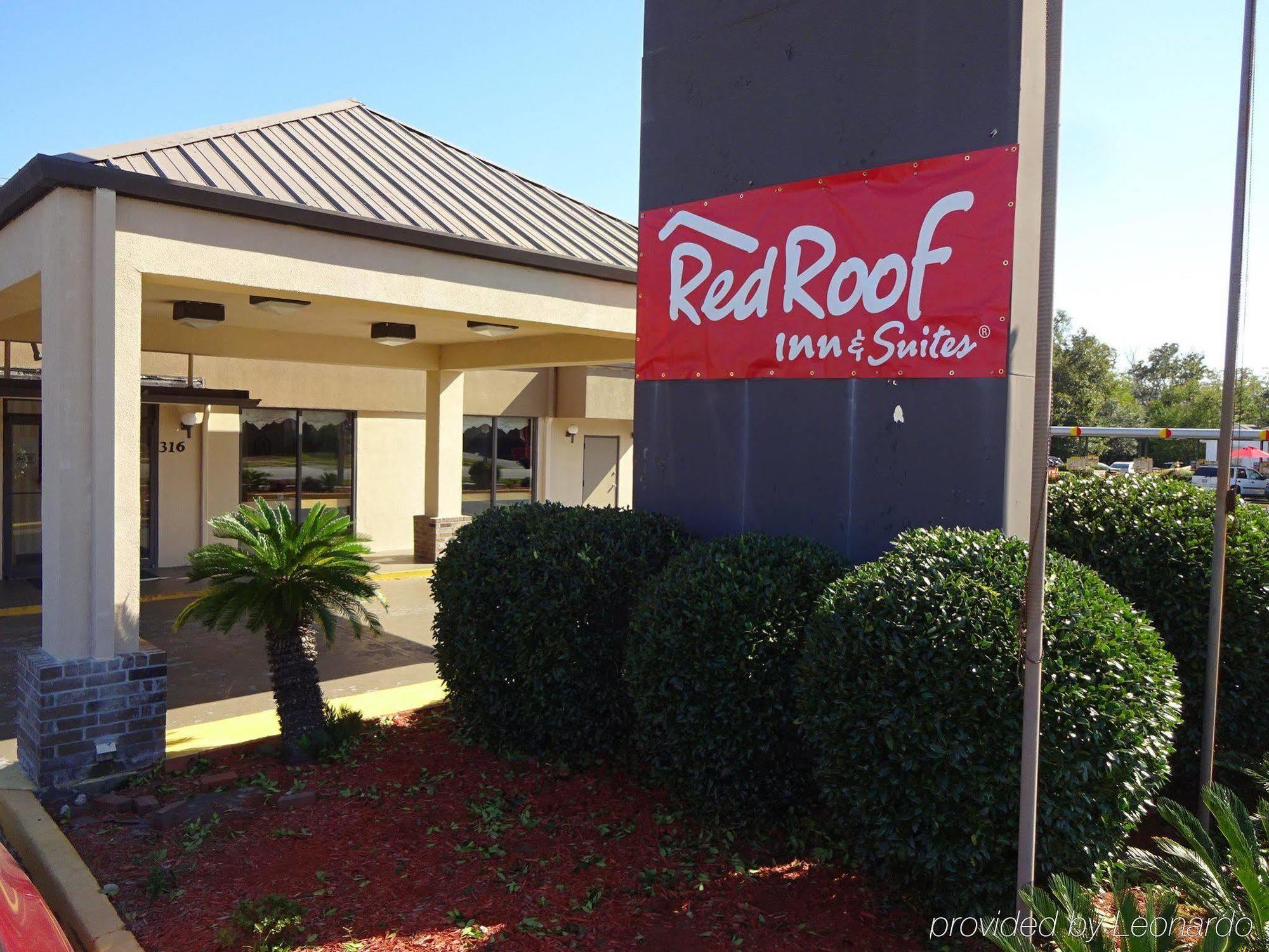 Red Roof Inn & Suites Statesboro - University Exteriör bild